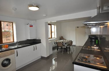 Gedling grove, Arboretum, Nottingham - Image 2